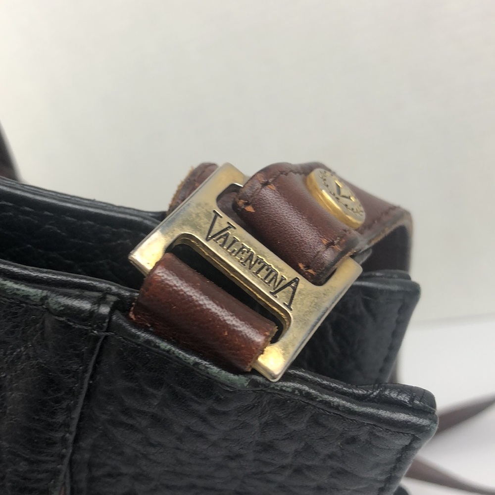 Vintage Valentina pebbled leather shoulder bag - Picture 11 of 16
